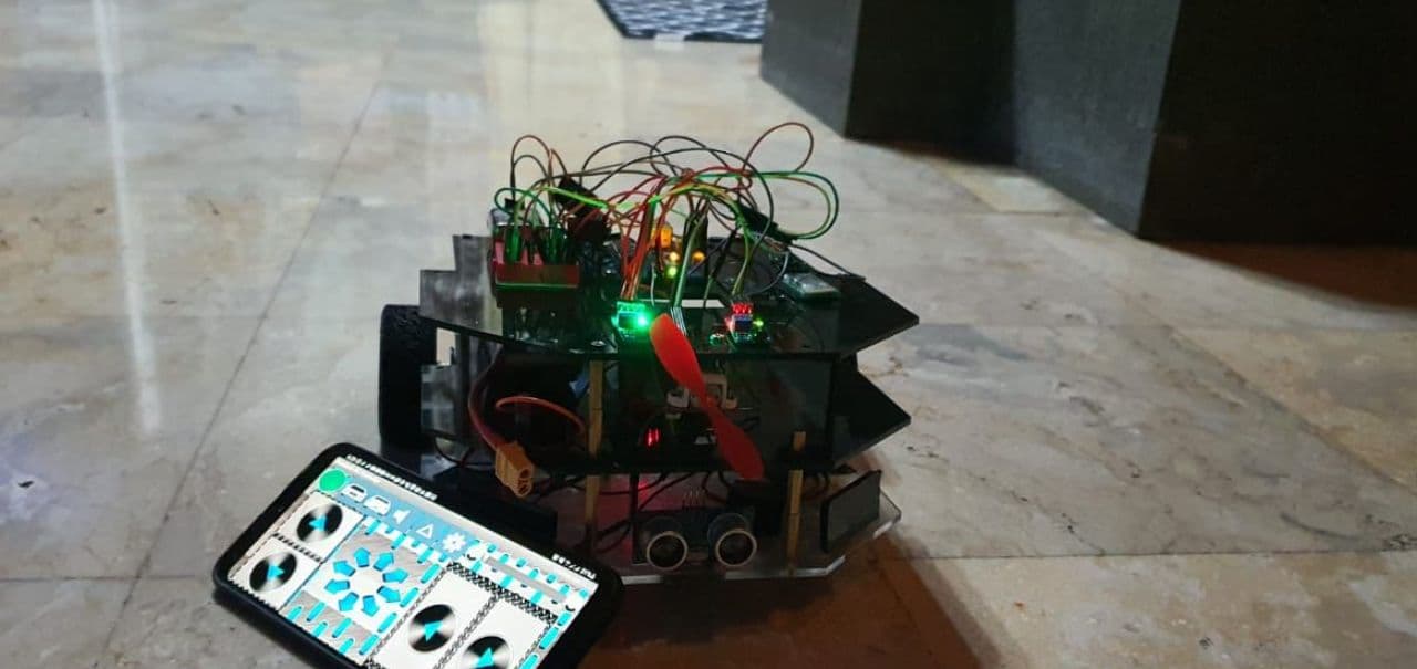 Bluetooth Firefighting Robot